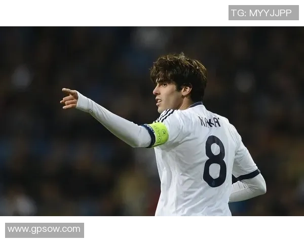 卡卡足球明星生涯回顾视频精彩瞬间集锦与感人故事分享 卡卡足球明星生涯回顾视频精彩瞬间集锦与感人故事分享