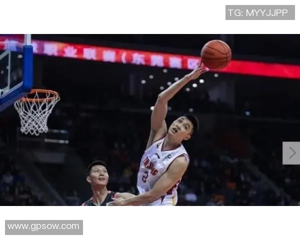 赛后分析:上海篮球队与深圳篮球队的精彩对决及其战术启示 赛后分析:上海篮球队与深圳篮球队的精彩对决及其战术启示